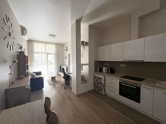 Eladó lakás Budapest VI. kerület, Ó utca 45 nm