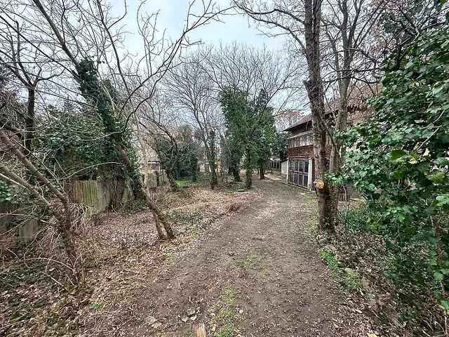 Eladó telek Budapest X. kerület, Óhegy 1561 nm