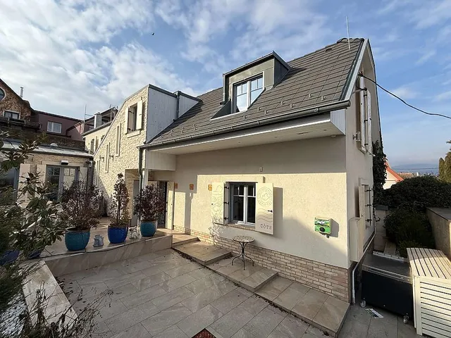 Eladó ház Szentendre 220 nm