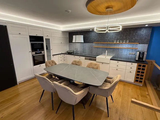 Eladó ház Szentendre 220 nm