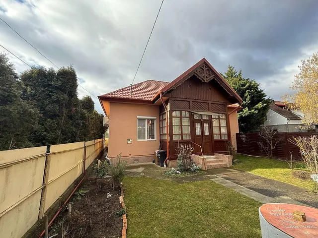 Eladó ház Pomáz 77 nm