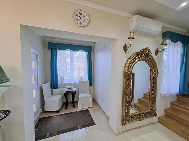 Eladó ház Budapest XV. kerület, Pestújhely 157 nm