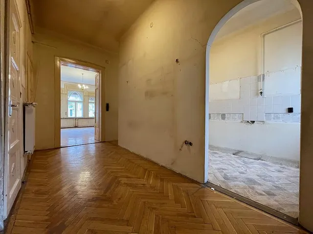 Eladó lakás Budapest VII. kerület, Hernád utca 99 nm