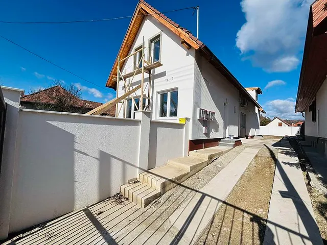 Eladó ház Fót 95 nm