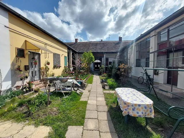 Eladó lakás Budapest XV. kerület, Rákospalota 35 nm