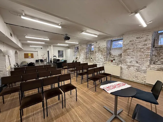 Eladó kereskedelmi és ipari ingatlan Budapest IX. kerület, Angyal utca 107 nm