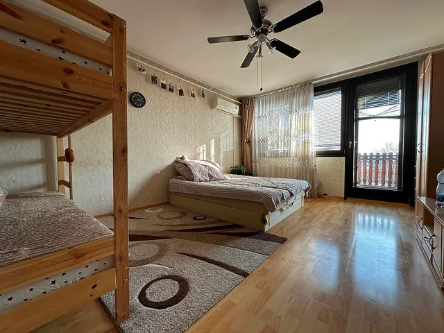 Eladó lakás Budapest X. kerület, Laposdűlő 67 nm