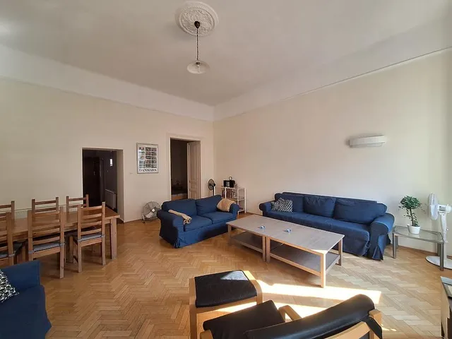 Eladó lakás Budapest VI. kerület, Teréz körút 91 nm