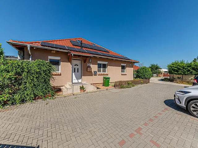 Eladó ház Pomáz 130 nm