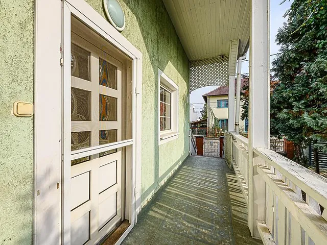 Eladó ház Budapest X. kerület, Felsőrákos 290 nm