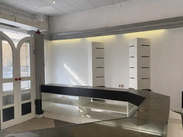 Kiadó kereskedelmi és ipari ingatlan Budapest VIII. kerület, Népszínháznegyed, Népszínház utca 120 nm