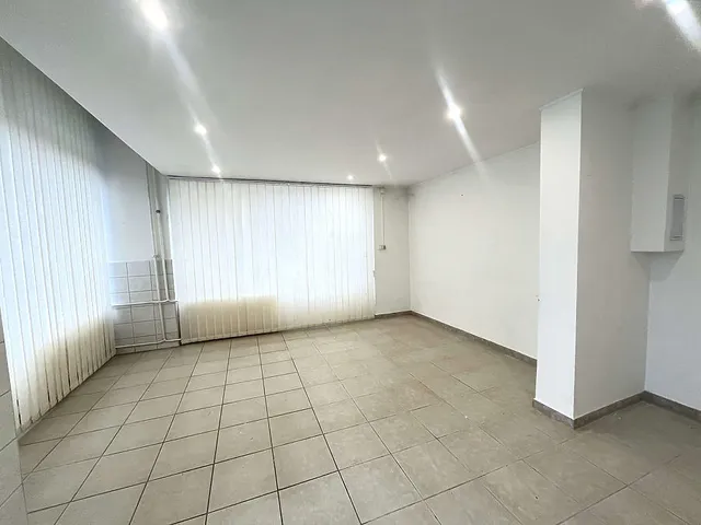 Kiadó kereskedelmi és ipari ingatlan Budapest III. kerület, Óbuda 62 nm