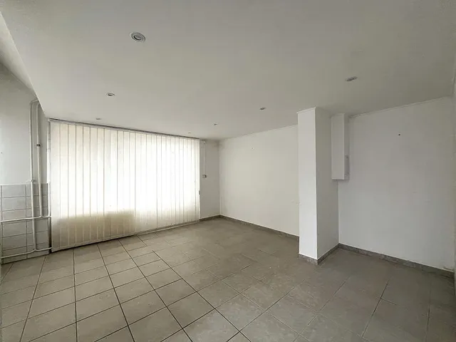 Kiadó kereskedelmi és ipari ingatlan Budapest III. kerület, Óbuda 62 nm