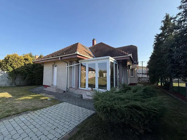 Eladó ház Budapest XVII. kerület, Rákoscsaba-Újtelep 235 nm