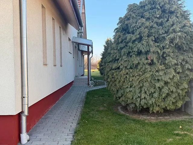 Eladó ház Budapest XVII. kerület, Rákoscsaba-Újtelep 235 nm