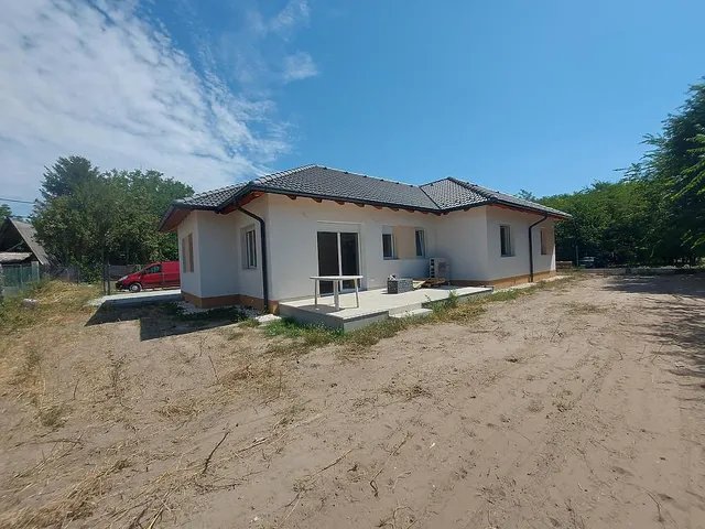 Eladó ház Göd 120 nm