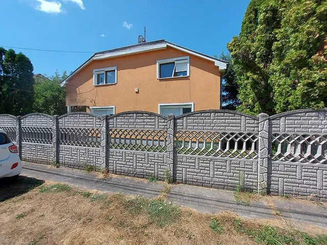 Eladó ház Göd 210 nm