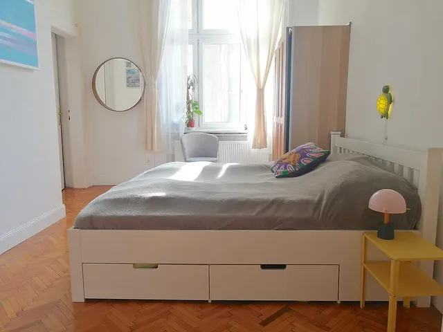 Eladó lakás Budapest VI. kerület 61 nm