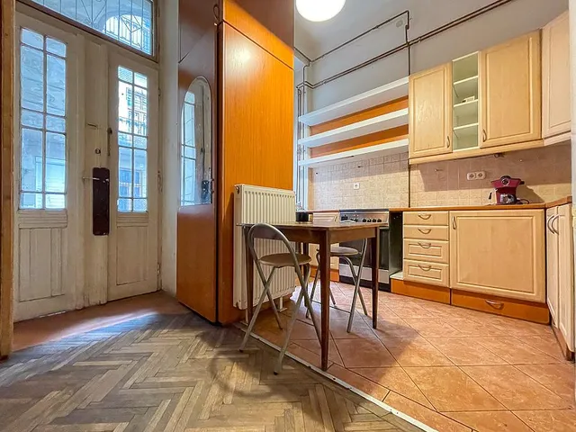 Eladó lakás Budapest VIII. kerület, Csarnoknegyed, József utca 49 nm