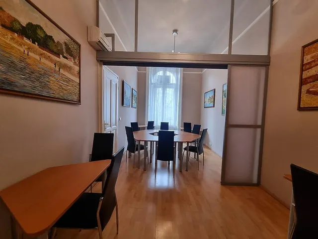 Kiadó kereskedelmi és ipari ingatlan Budapest VI. kerület 82 nm