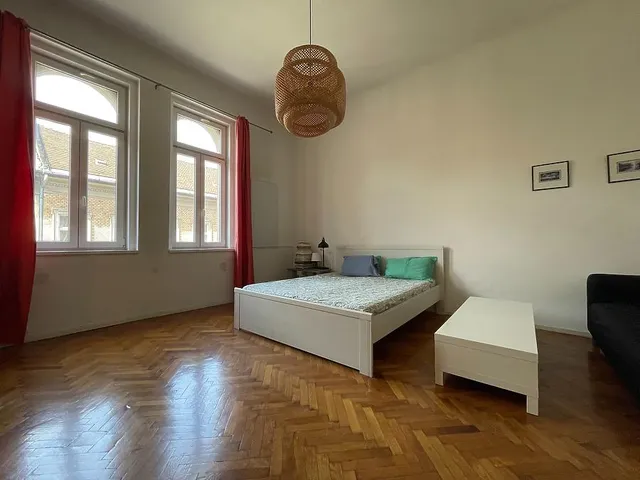 Eladó lakás Budapest VII. kerület, Wesselényi utca 72 nm