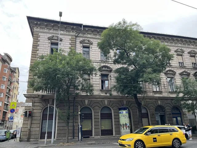 Eladó lakás Budapest VII. kerület 123 nm