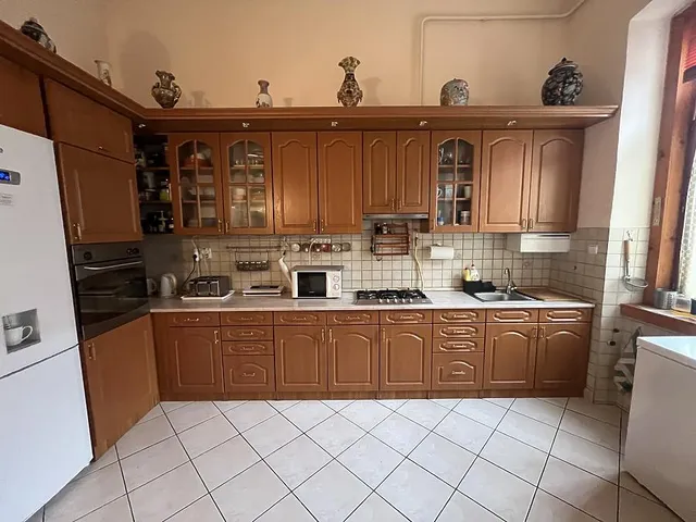 Eladó lakás Budapest VII. kerület, Rottenbiller utca 123 nm