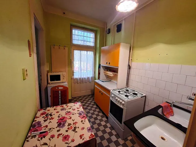 Eladó lakás Budapest X. kerület, Ligettelek 26 nm