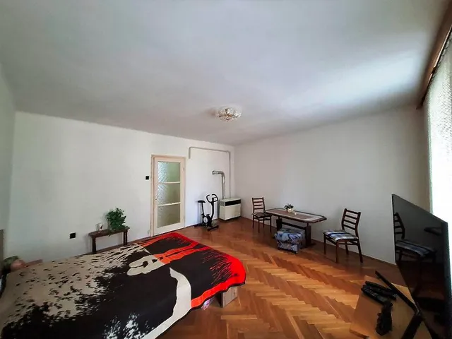 Eladó lakás Budapest X. kerület, Óhegy 56 nm