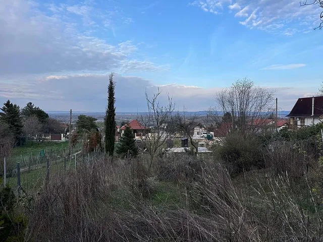 Eladó telek Budakalász 763 nm