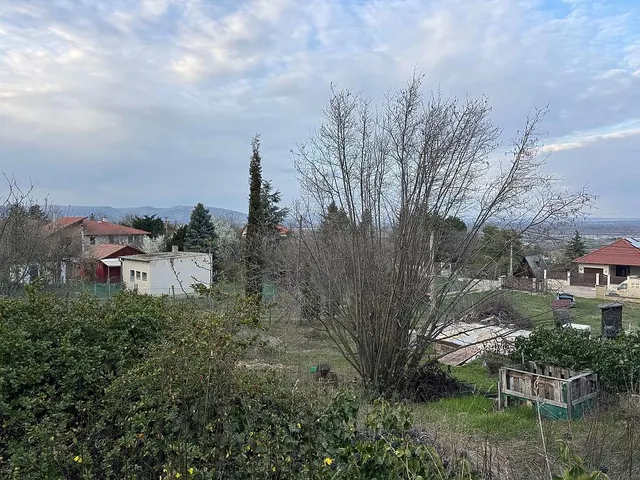 Eladó telek Budakalász 763 nm