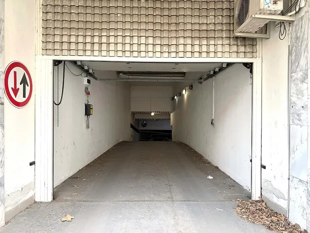 Kiadó garázs Budapest II. kerület 11 nm