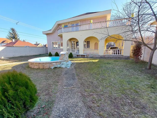 Eladó ház Göd 180 nm