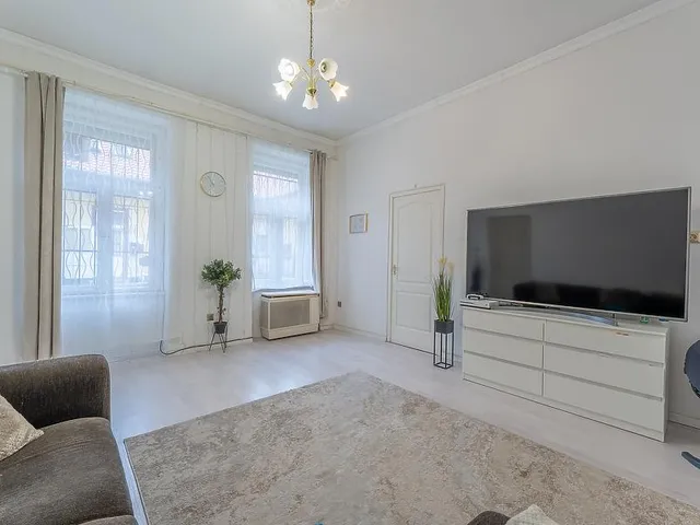 Eladó lakás Budapest X. kerület, Ligettelek 73 nm