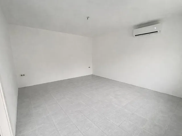 Eladó lakás Vác 33 nm