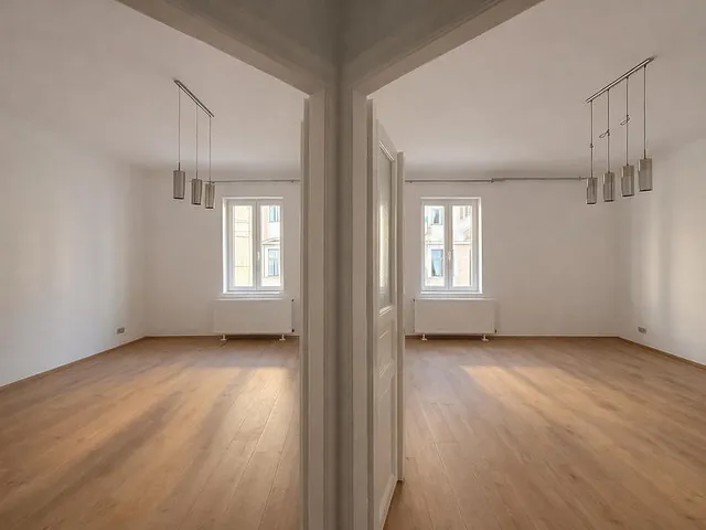 Eladó lakás Budapest II. kerület, Országút 72 nm