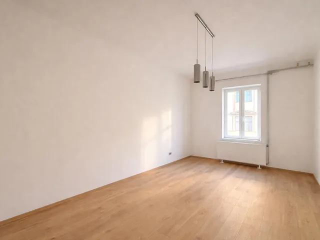 Eladó lakás Budapest II. kerület, Országút 72 nm