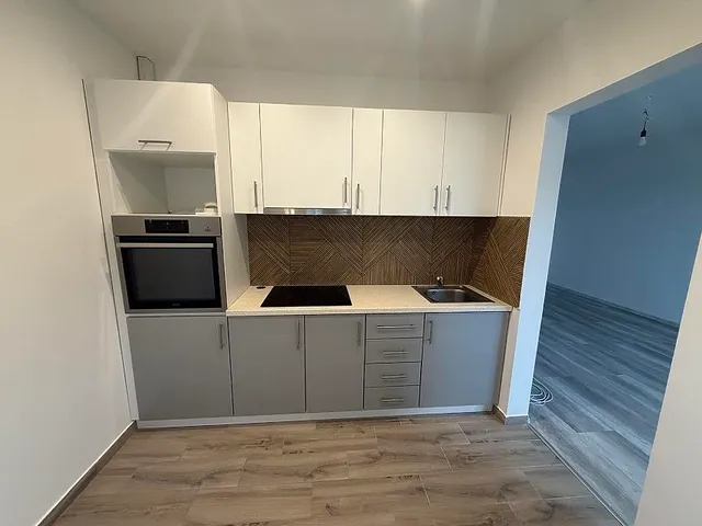 Eladó lakás Budapest IV. kerület, Káposztásmegyer 36 nm