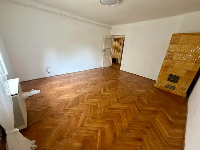 Eladó lakás Vác 66 nm