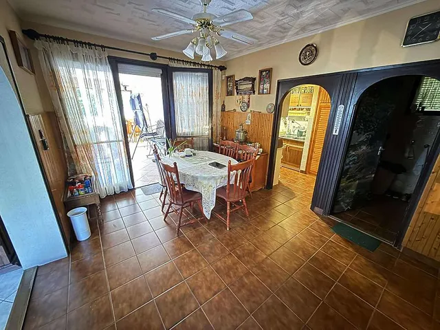 Eladó ház Budapest XVI. kerület, Rákosszentmihály 315 nm