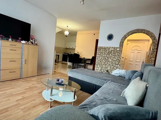 Eladó lakás Dunakeszi 73 nm