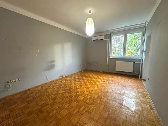 Eladó lakás Budapest X. kerület, Óhegy 27 nm