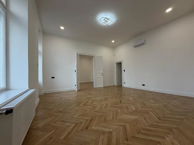 Kiadó lakás Budapest I. kerület 100 nm