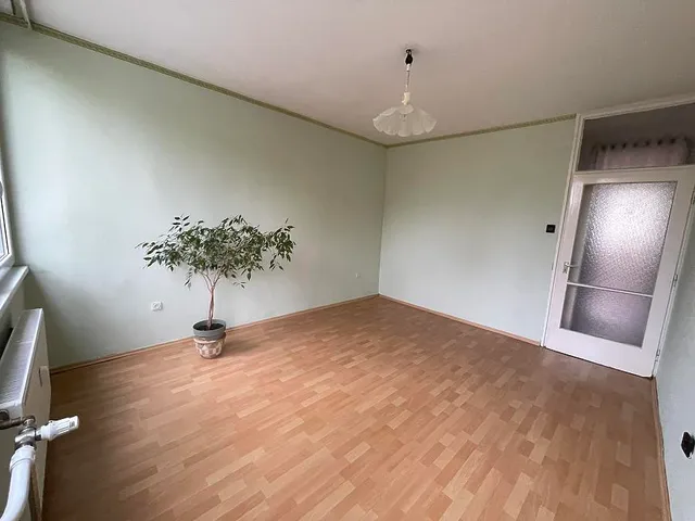 Eladó lakás Vác 56 nm