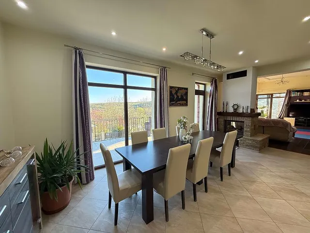 Eladó ház Pilisszentkereszt 223 nm