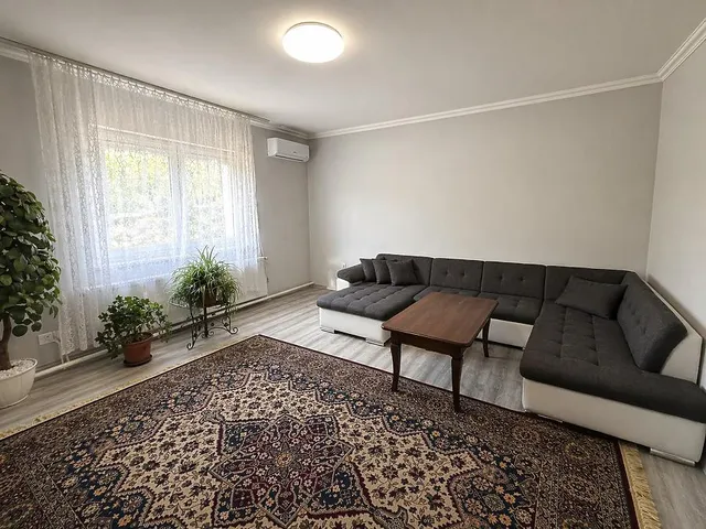 Eladó ház Budapest XV. kerület, Rákospalota 140 nm