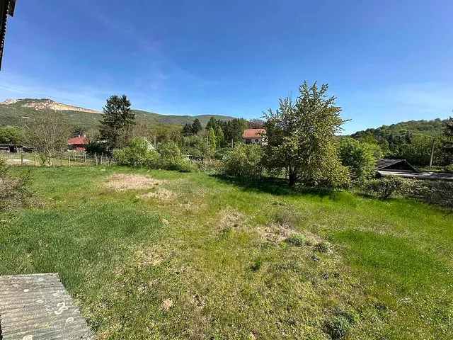 Eladó telek Vác 1415 nm