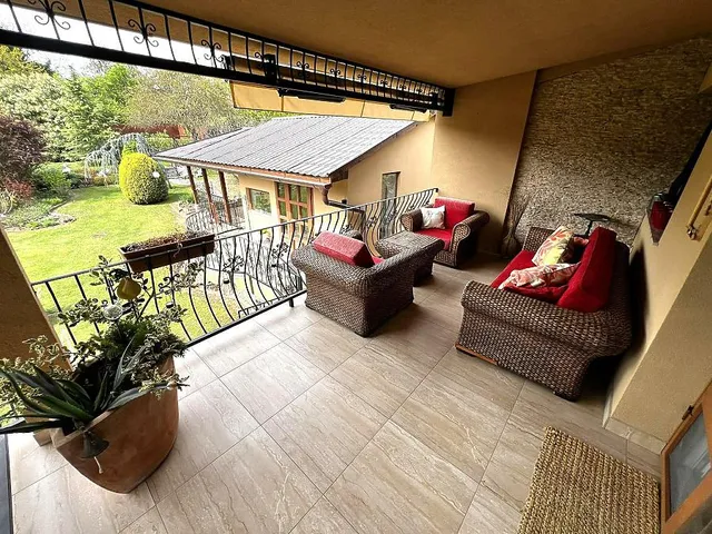 Eladó ház Gödöllő 220 nm