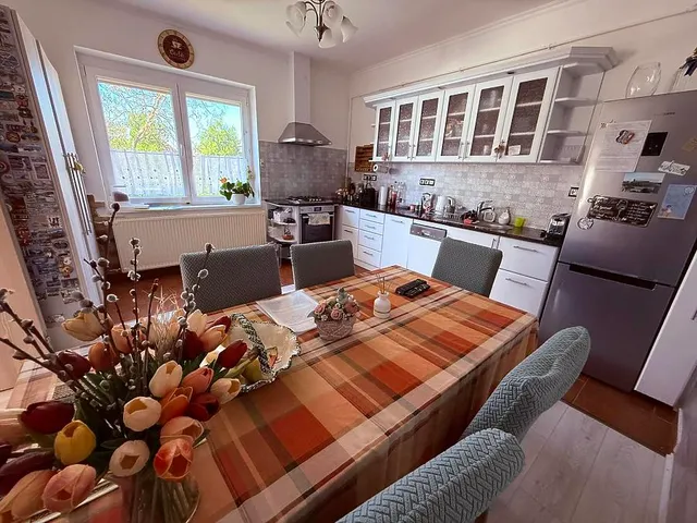 Eladó ház Fót 170 nm