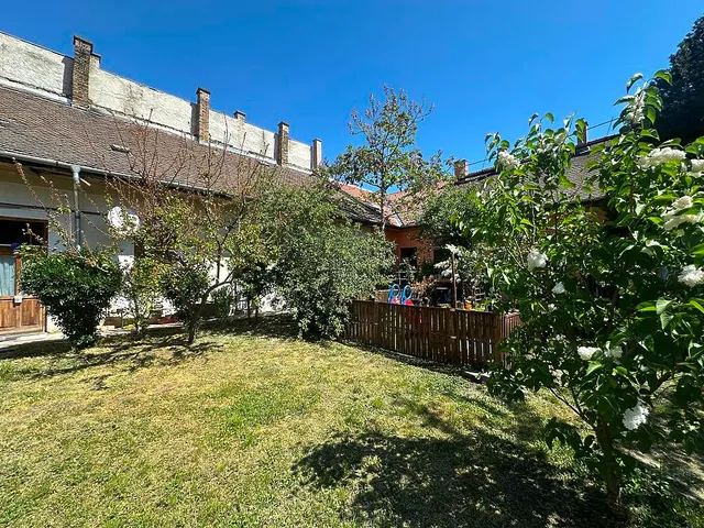 Eladó lakás Budapest X. kerület, Óhegy 12 nm